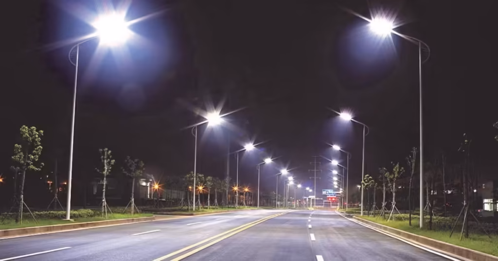 Giai phap chieu sang duong giao thong potech