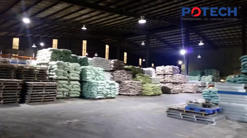 Đèn LED Nhà Kho công ty Cargill - Cần Thơ - POTECH
