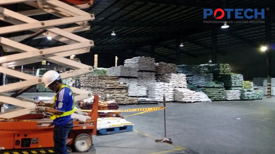 Đèn LED Nhà Kho công ty Cargill - Cần Thơ - POTECH