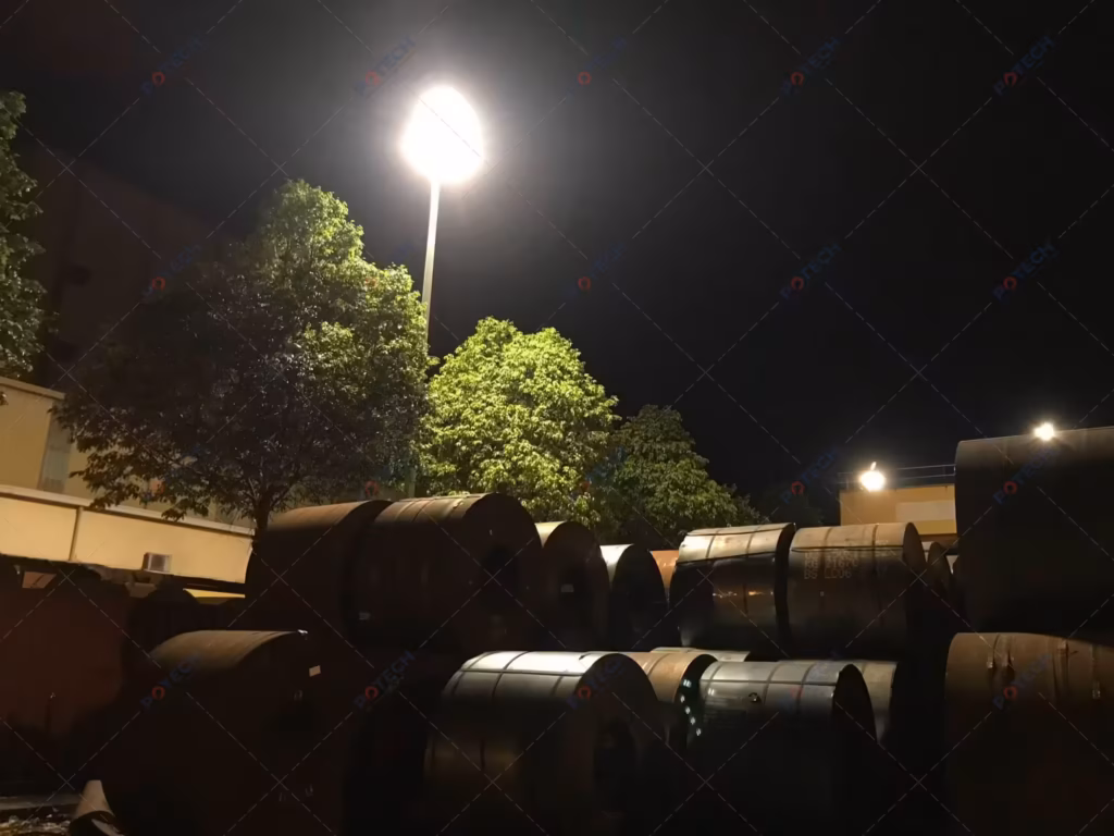 Đèn pha LED chiếu sáng nhà máy Pomina POTECH