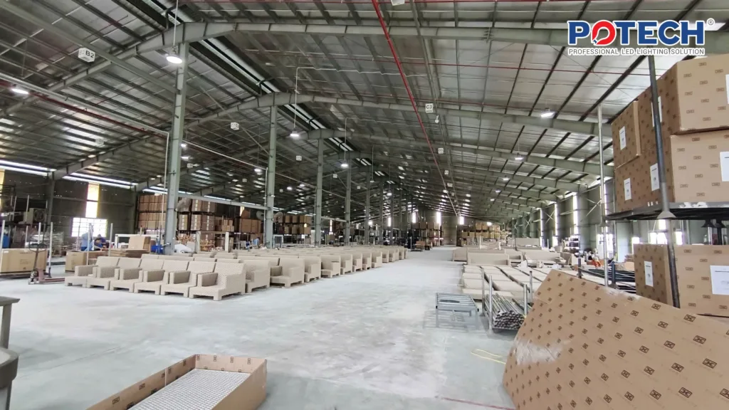 Đèn LED sử dụng cảm biến PT-HBL2