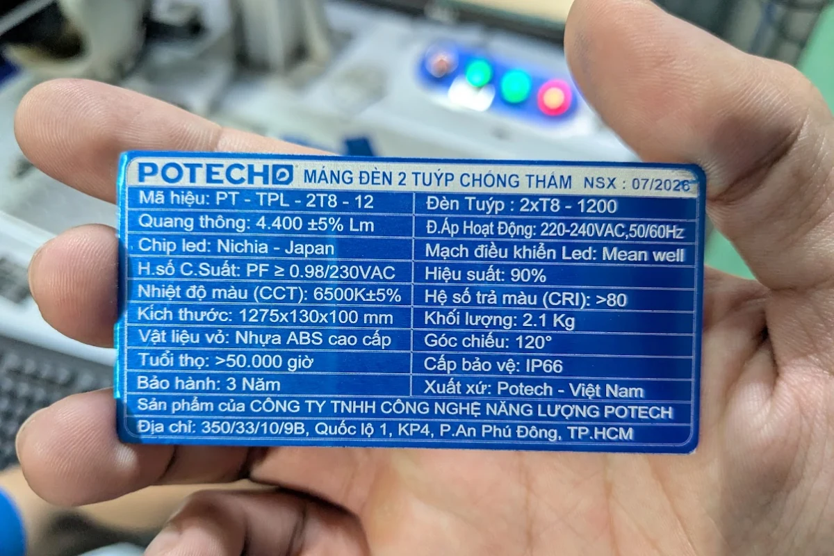 Tem thông số máng đèn 2 tuýp chống thấm PT-TPL-2T8-12, quang thông 4.400 lm, chip Nichia, IP66